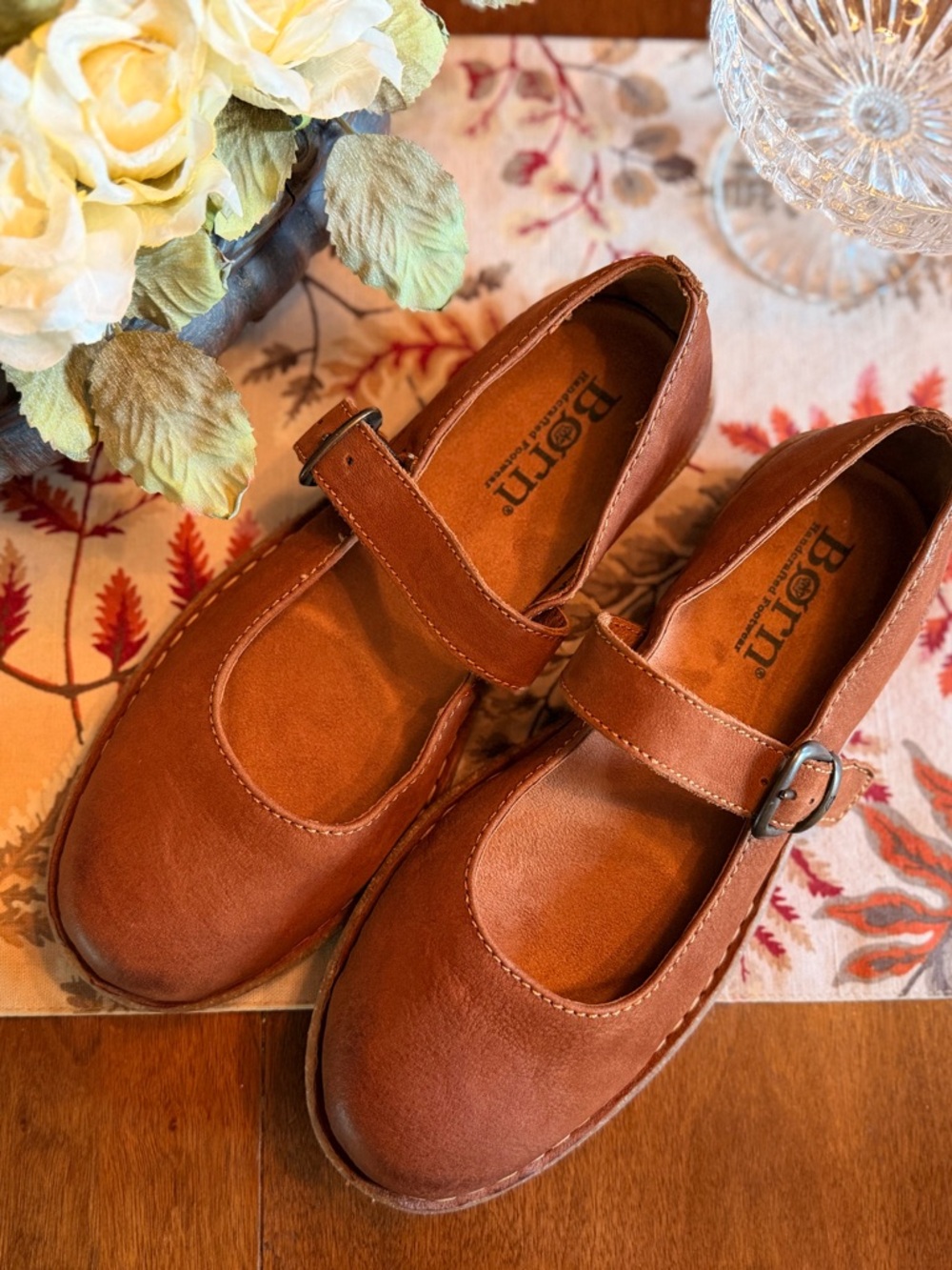Born Women’s Mary Jane Leather Shoes in Brown Leather, EUC, barely worn. - Picture 2 of 8